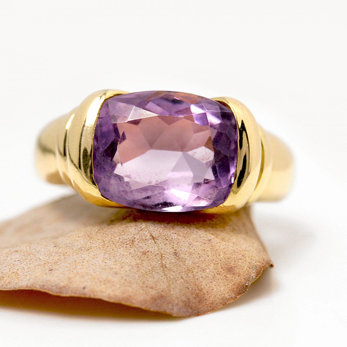 Yellow Gold And Amethyst Bangle Ring-photo-3