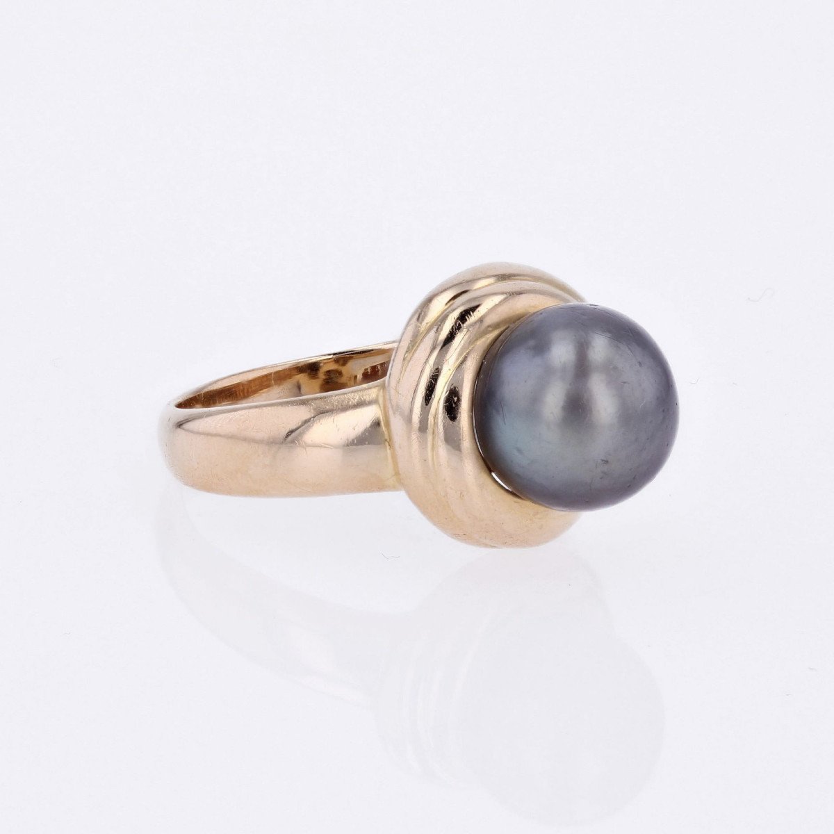 Grey Pearl And Yellow Gold Ring-photo-1