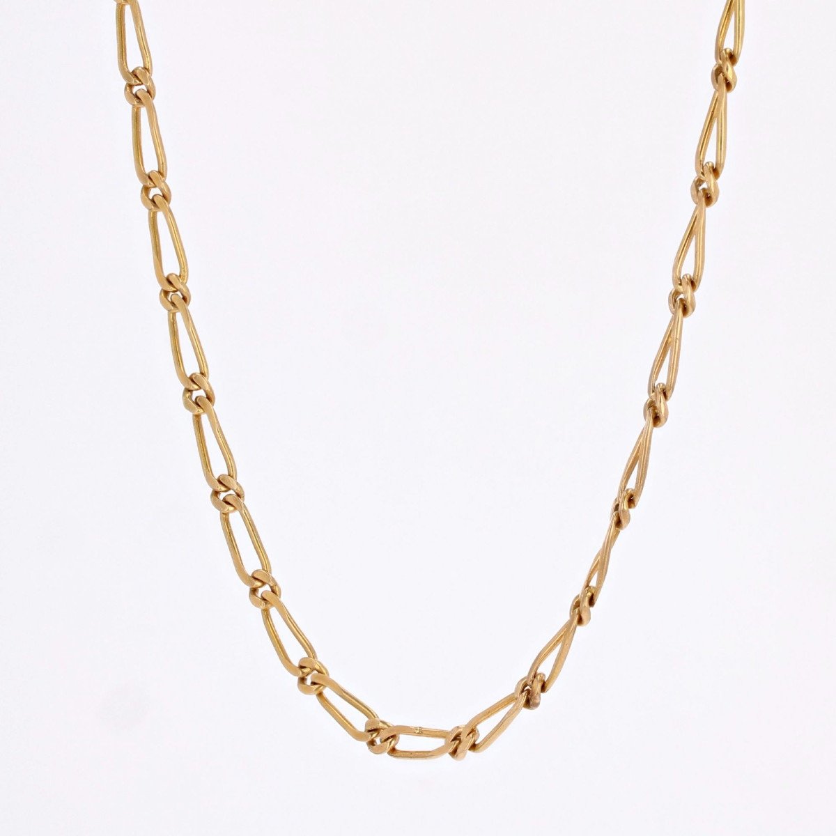 Large Curb Chain In Yellow Gold-photo-2