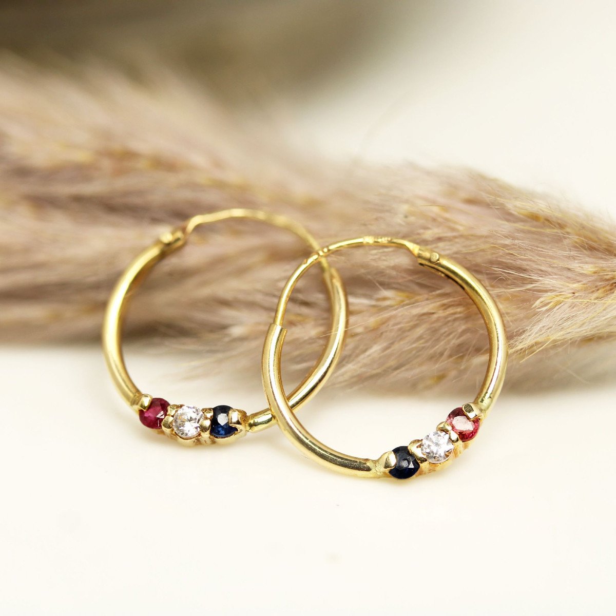 Small Yellow Gold Sapphire Creoles-photo-3