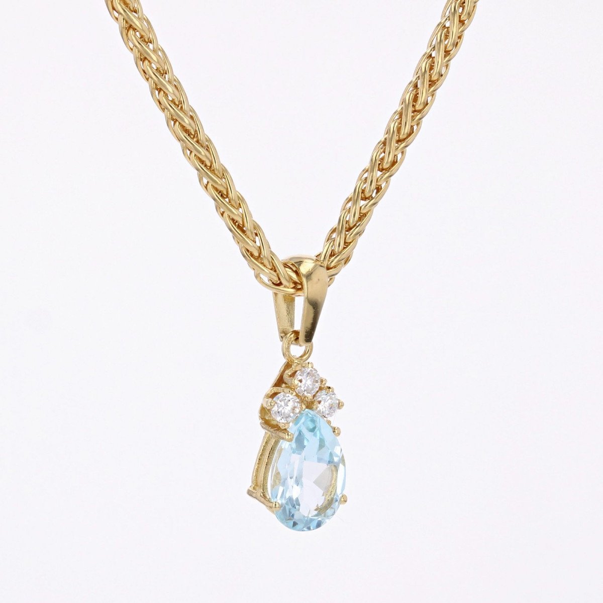 Aquamarine Diamond Yellow Gold Pendant-photo-5