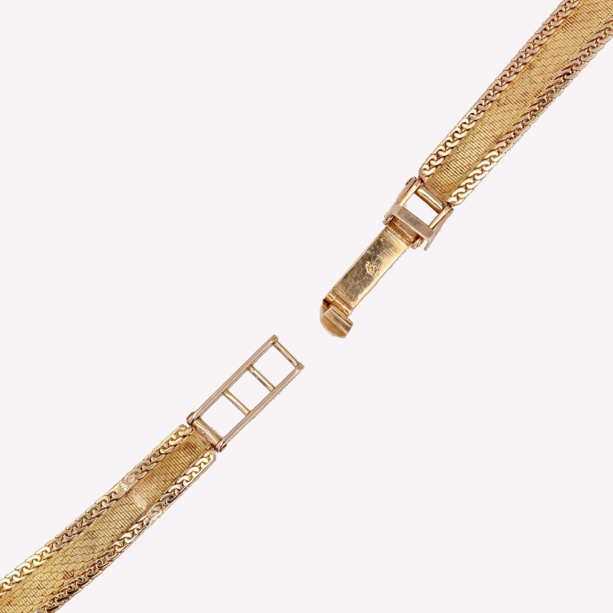 Lady's Yellow Gold Lip Watch-photo-3