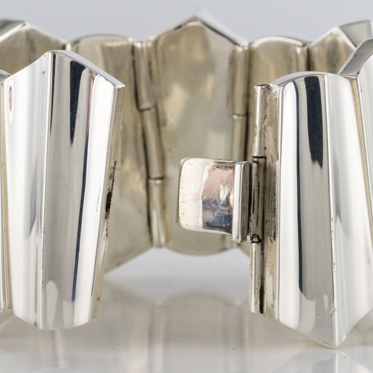 Modernist Silver Bracelet-photo-4