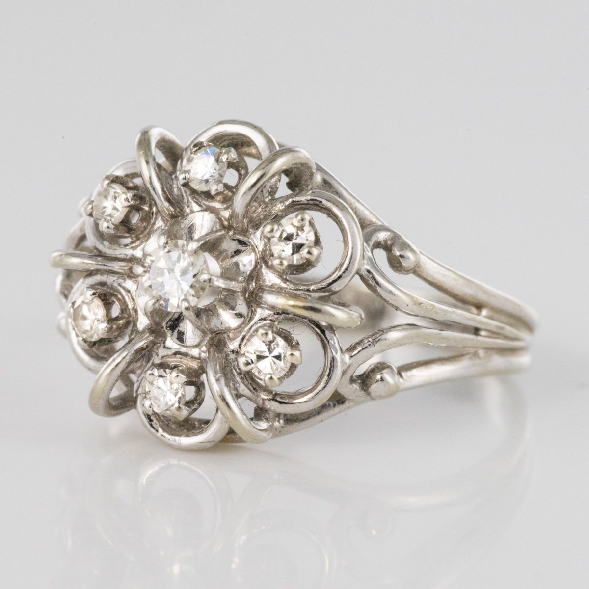 White Gold And Diamonds Ring-photo-3