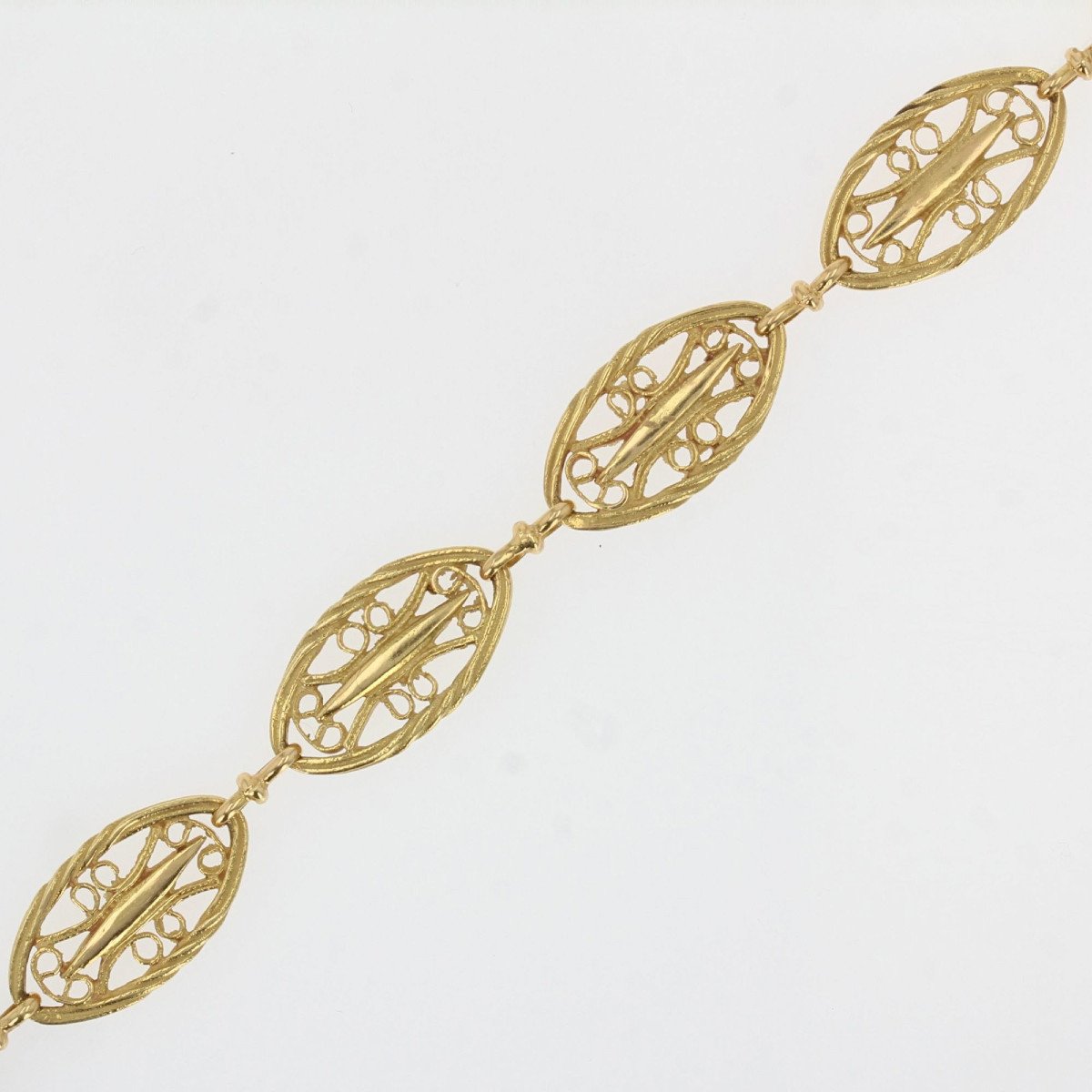 Filigree Yellow Gold Bracelet-photo-4