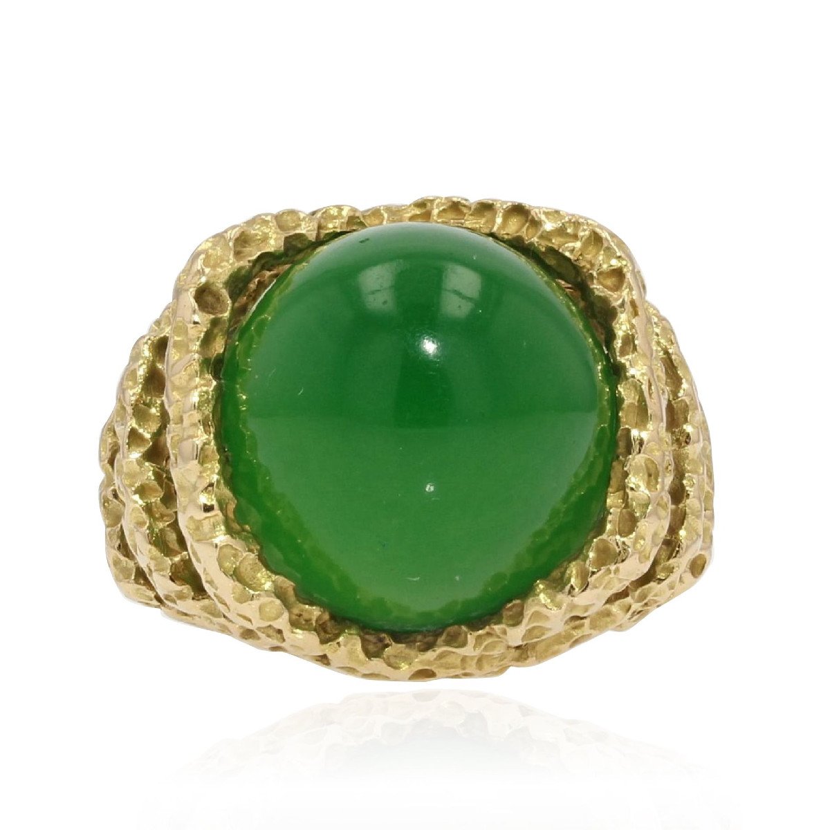 Chrysoprase And Chiseled Gold Ring