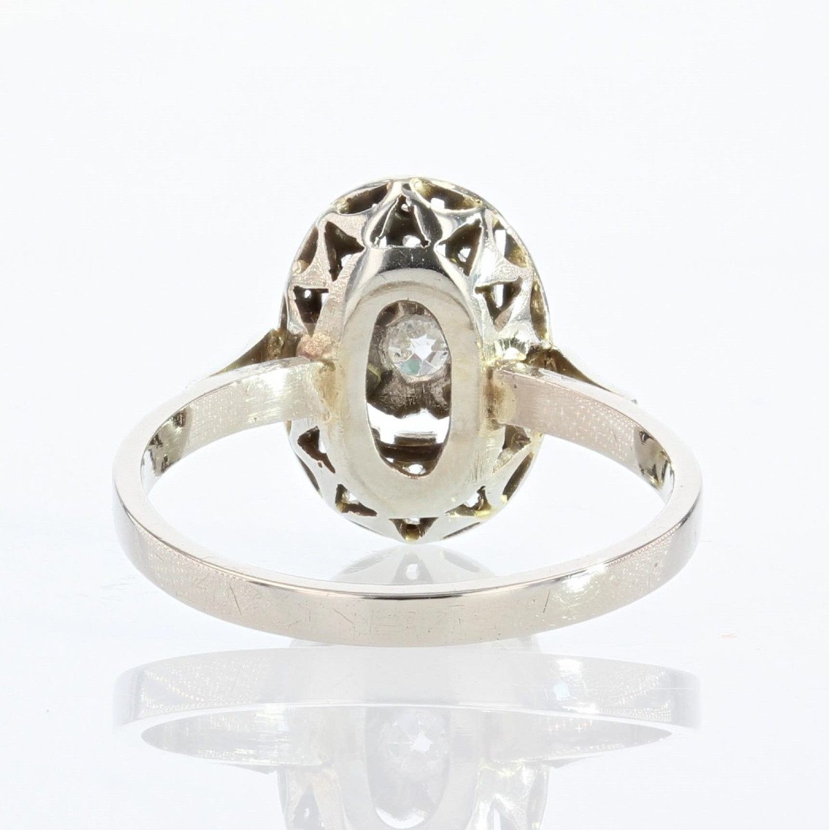 Antique Oval Ring Diamonds White Gold-photo-5