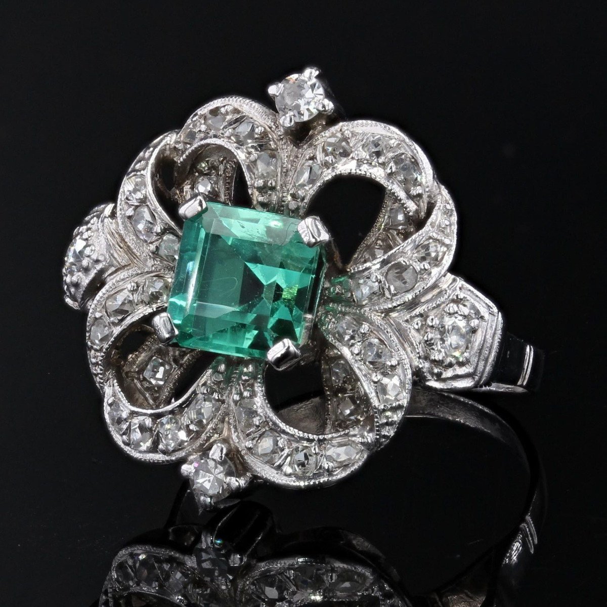 Platinum Diamond Emerald Ring-photo-4