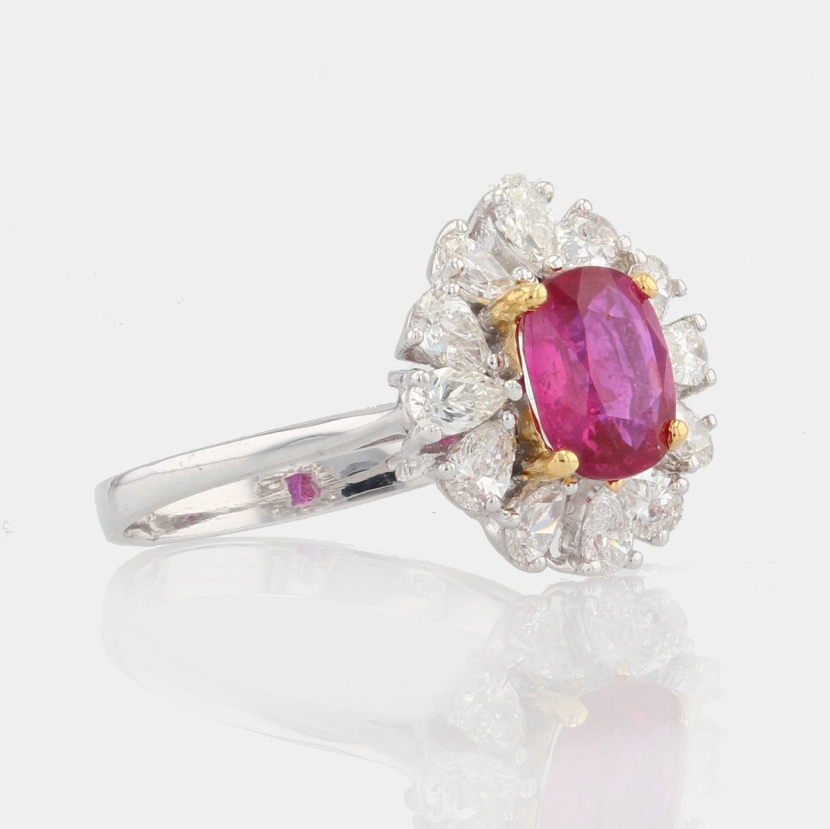 Bague Saphir Rose Et Diamants Taillés En Poire-photo-6