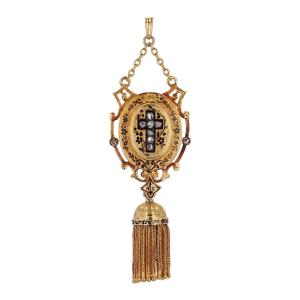 Old Pendant In Gold Diamonds And Black Enamel