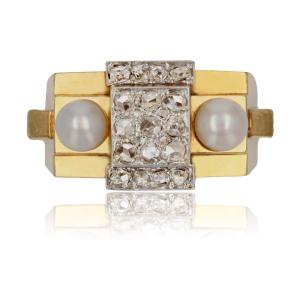 Fine Pearl Tank Diamond Ring