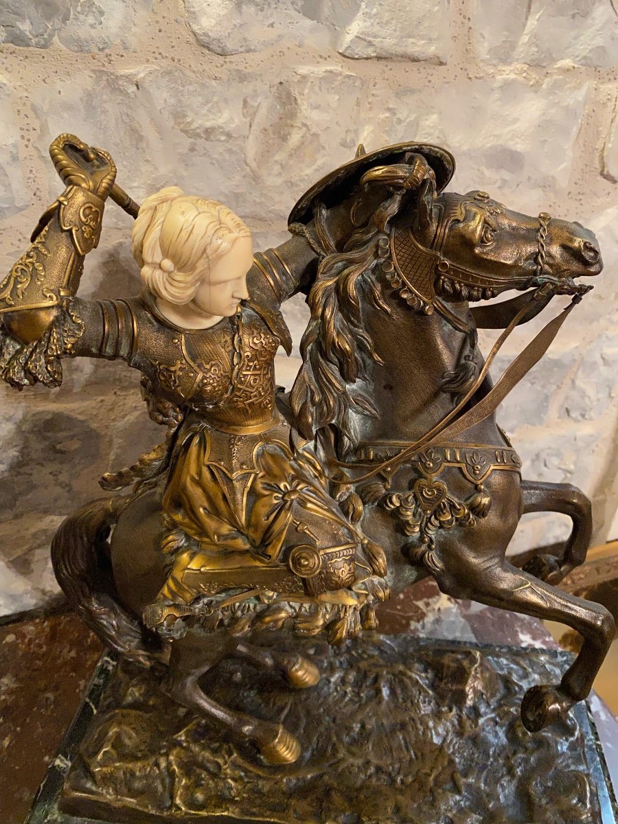 Bronze Sculpture Chryselephantine Of Jeanne Hachette By G. Abell-photo-7