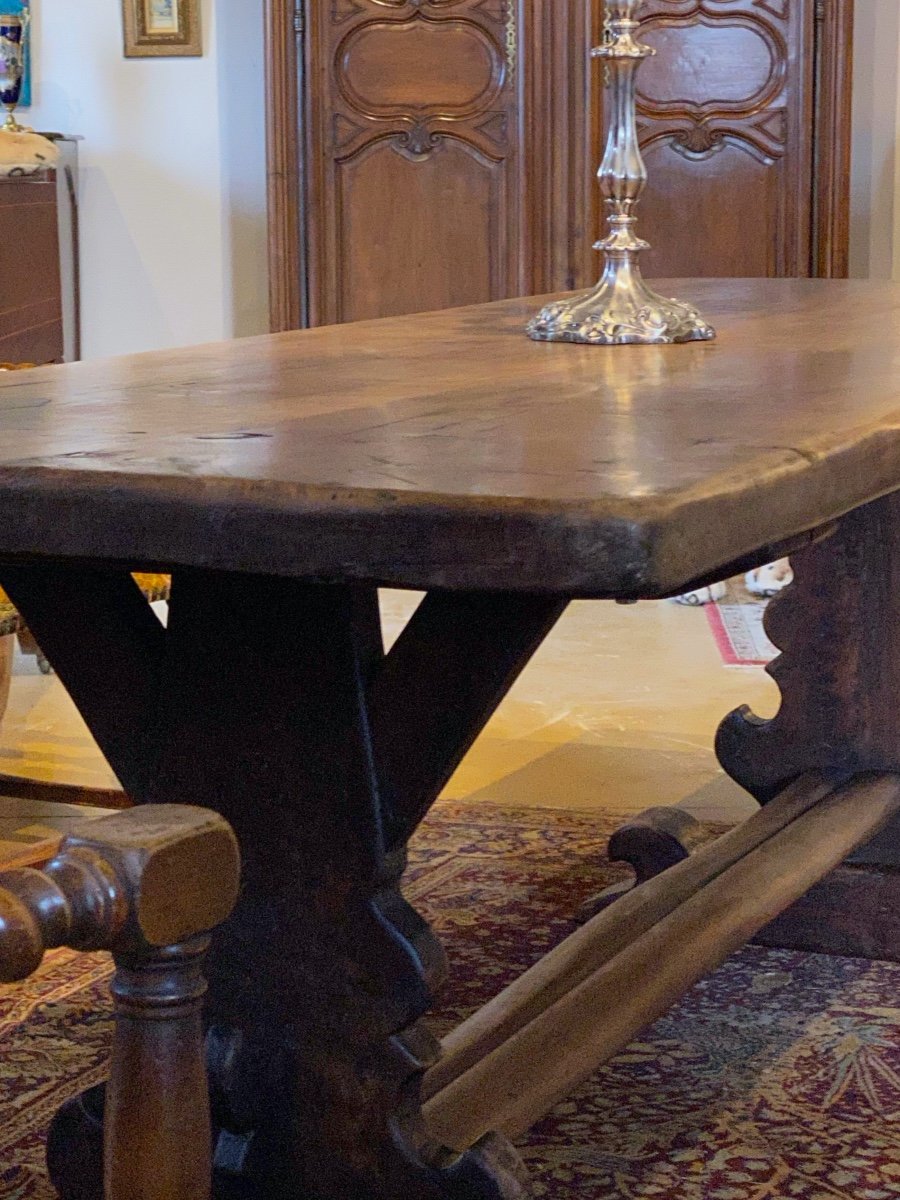 17th Century Monastery Table In Solid Walnut, Uprights With Keys Tray In 2 Planks-photo-8