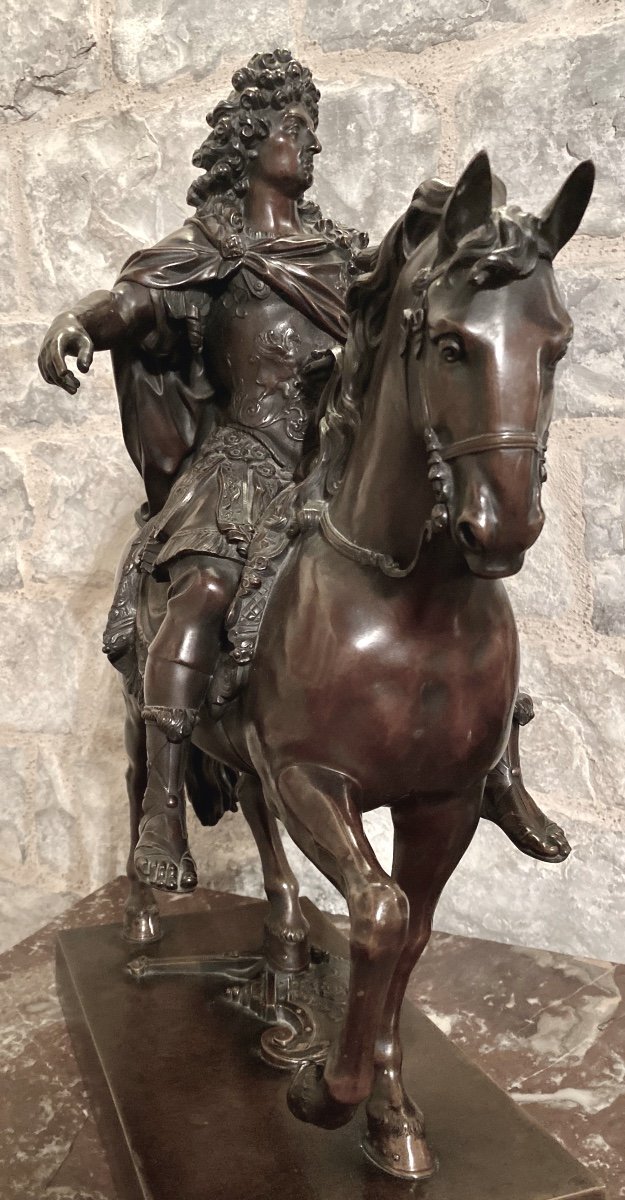 Statue Equestre  En Bronze  De Louis XIV   fonte ancienne   Signée  Girardon  1628/ 1715