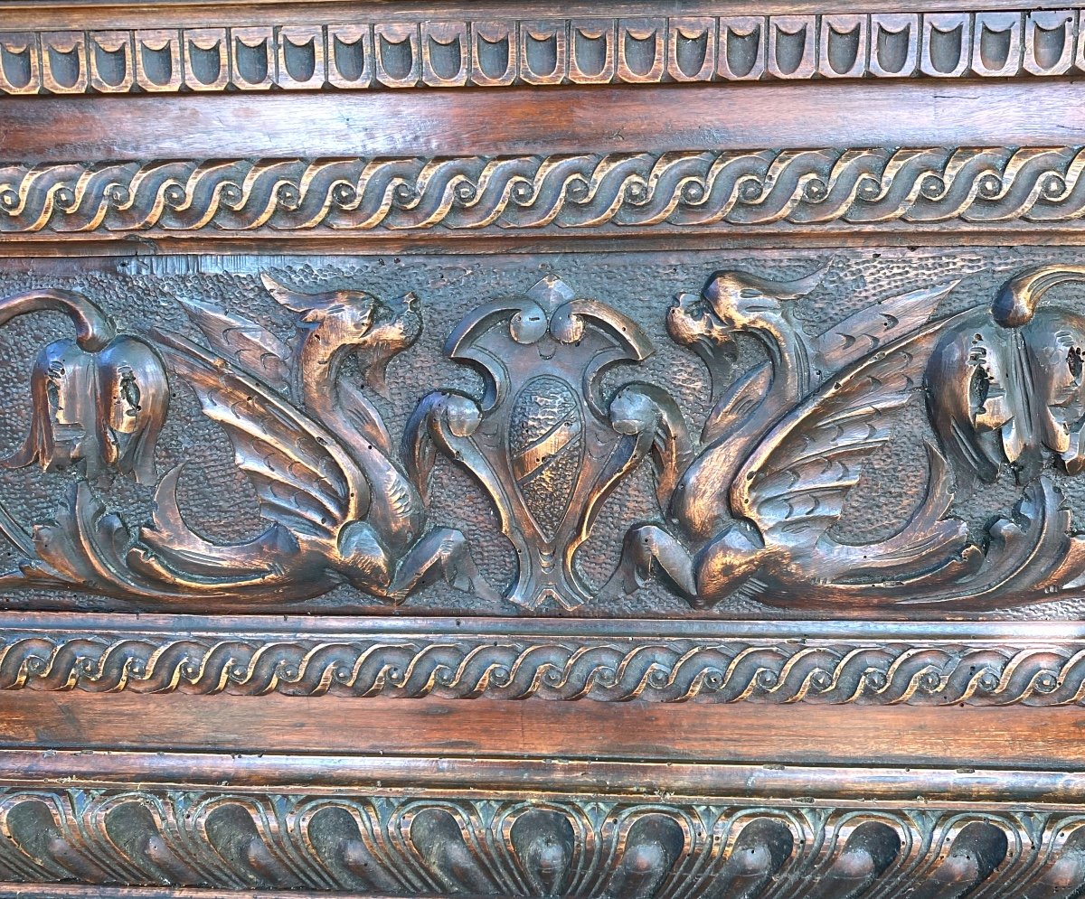   Coffre Banquette En Bois XIX  ème De Stle Renaissance Italienne  à Motifs Sculptés De Chimere-photo-1