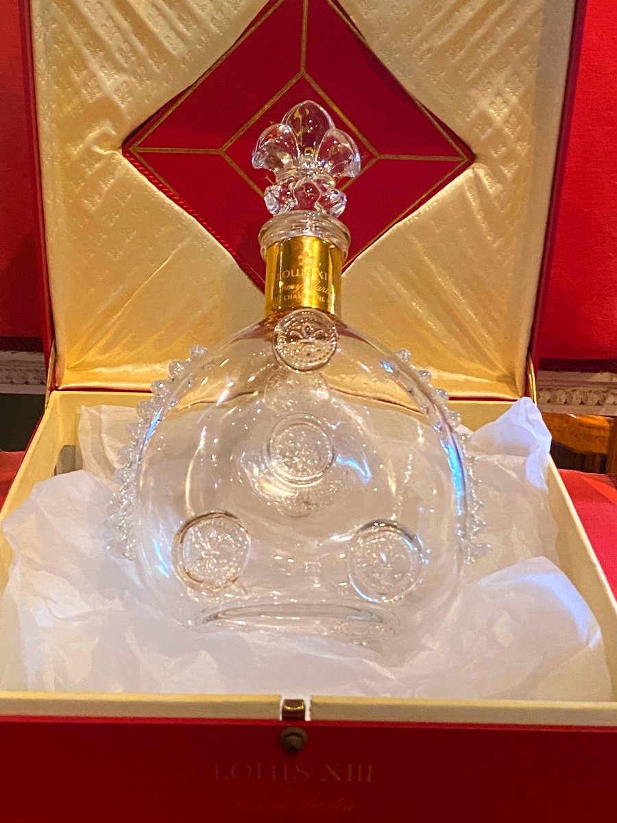 Fiasque  De Cognac En Crystal  De Baccarat  Louis  XIII  Dans Son Coffret. 