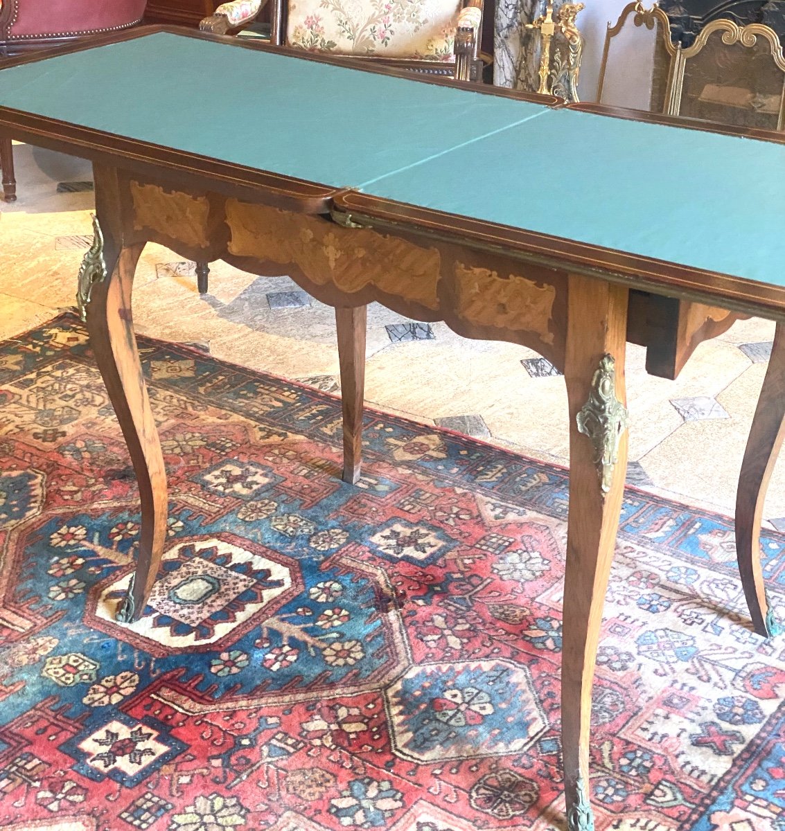 Table  à Jeux  De Salon Avec Tric Trac   En Marqueterie Sur  Bois De Rose   Et Bronzes  XIX èm-photo-4