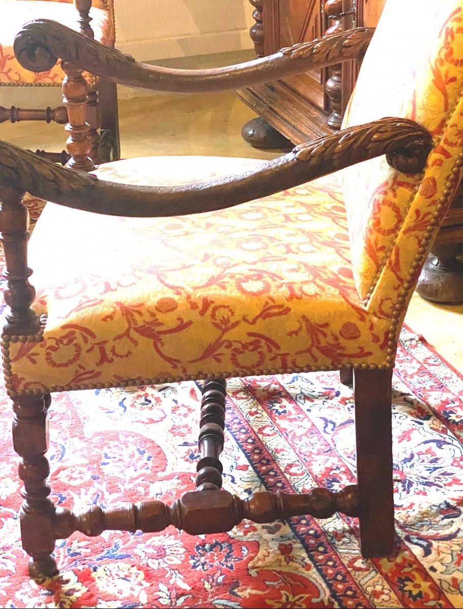 Louis XIII Period Armchair From The 17th Century In Walnut Upholstered With Bordeaux Ramagres Fabric On A Gold Background-photo-4