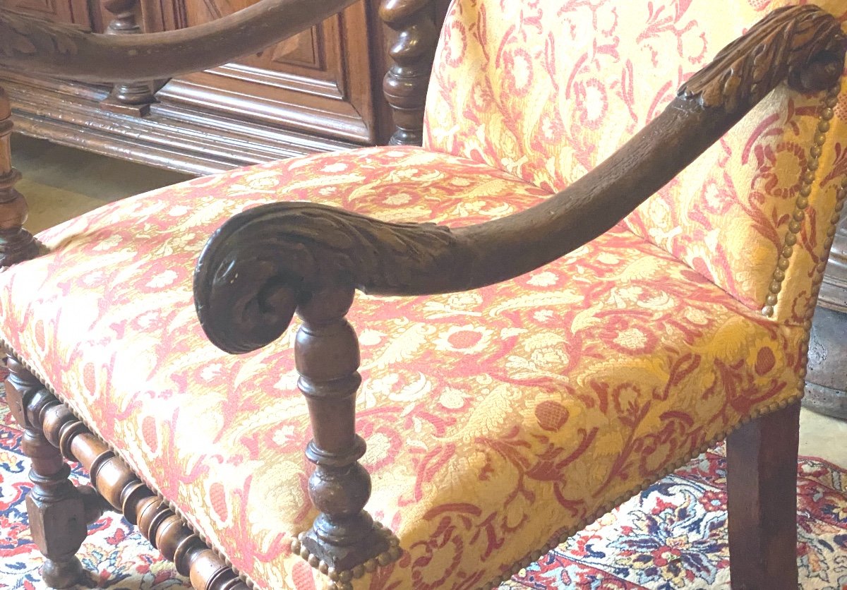 Louis XIII Period Armchair From The 17th Century In Walnut Upholstered With Bordeaux Ramagres Fabric On A Gold Background-photo-5