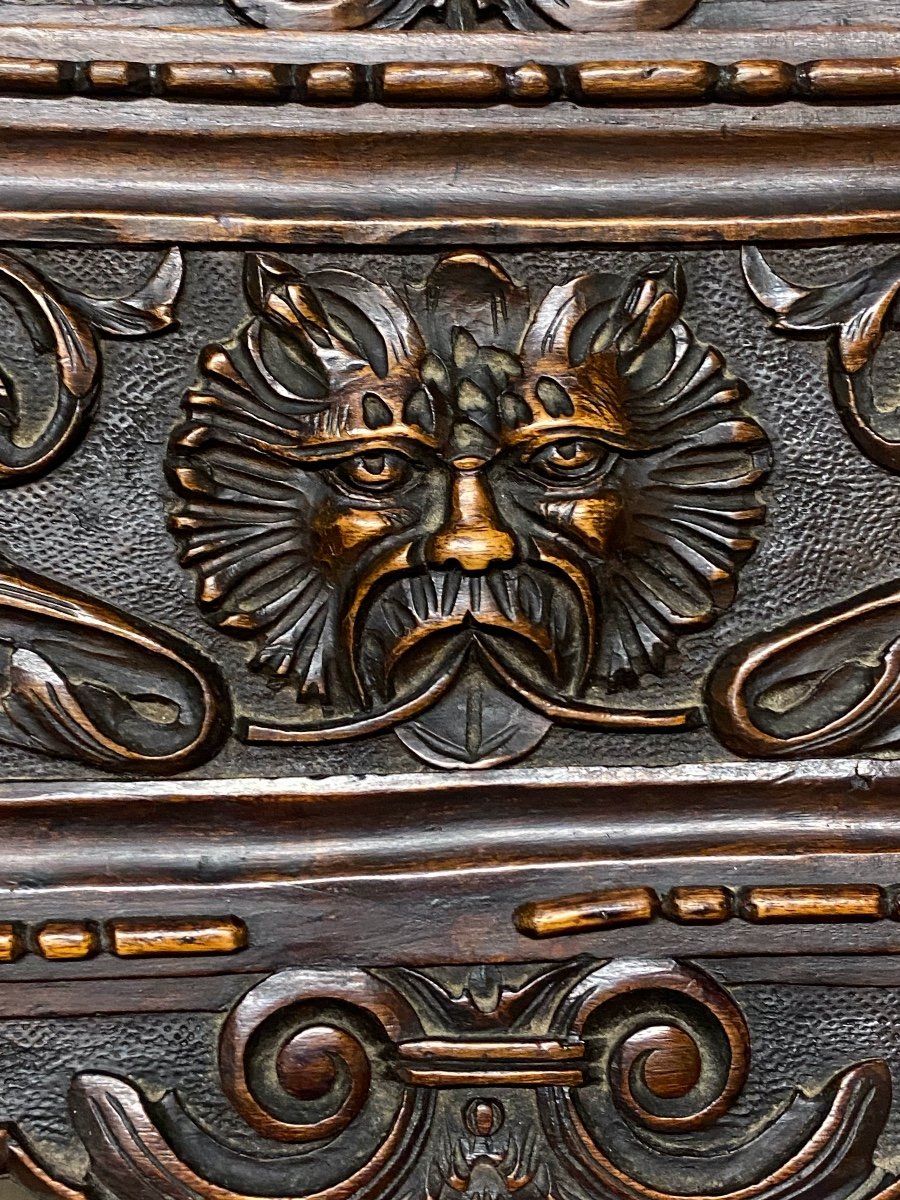 19th Century Dagobert Armchair In Walnut Carved With Leonine Heads In Renaissance Style -photo-1