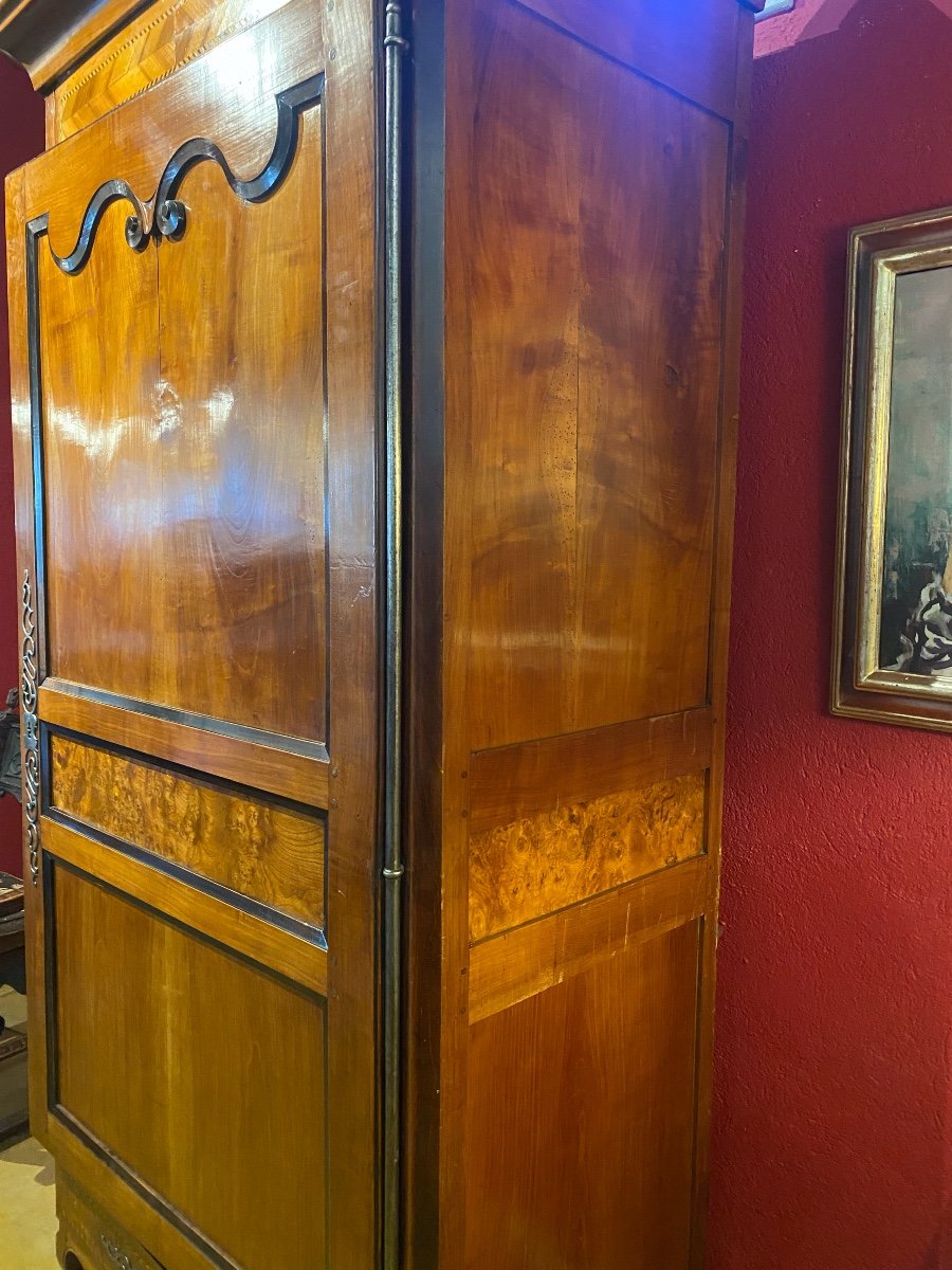 19th Century Cherrywood Bonnetière, Elm Burl Veneer Panel And Marquetry Motifs-photo-2