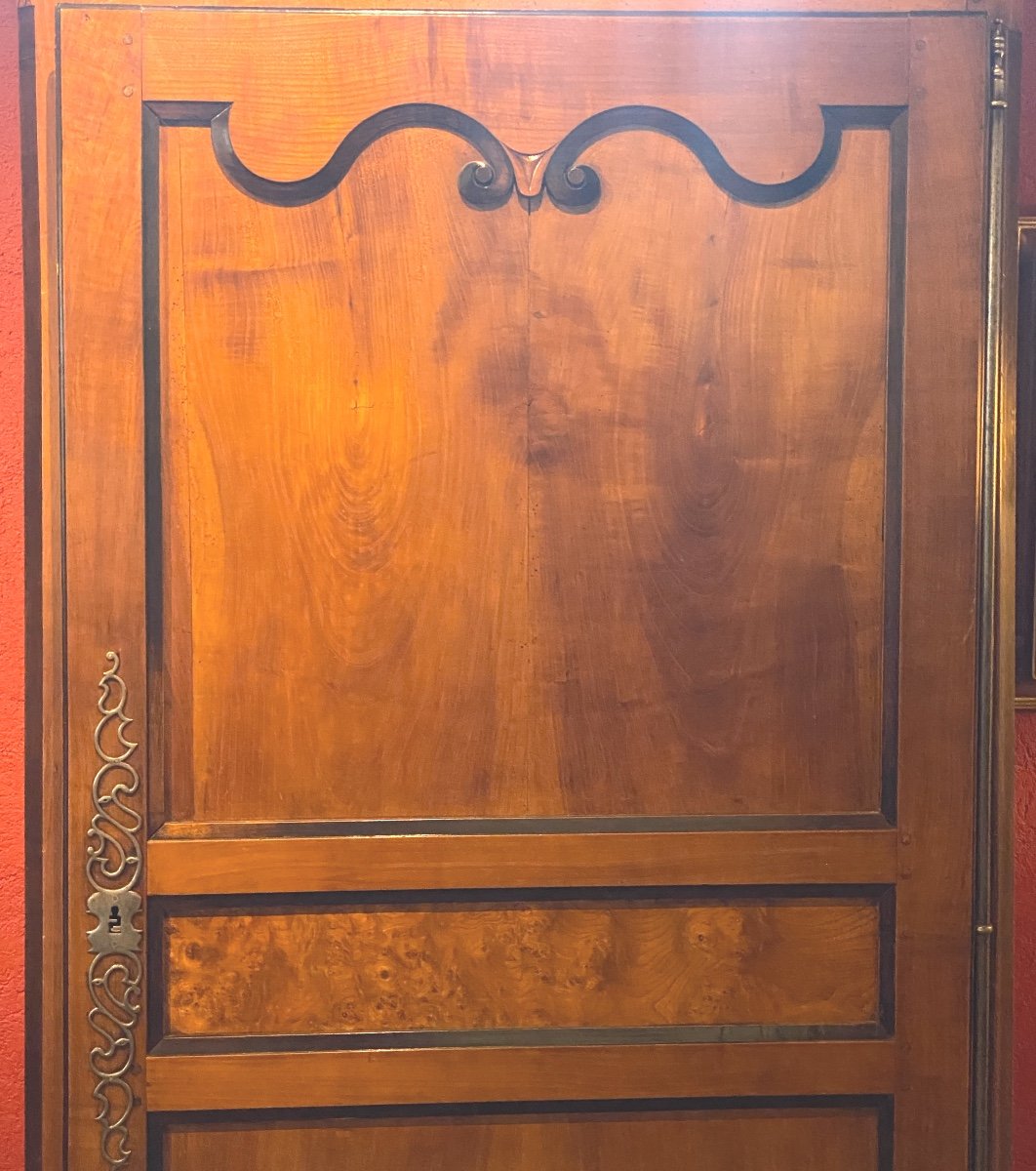 19th Century Cherrywood Bonnetière, Elm Burl Veneer Panel And Marquetry Motifs-photo-3