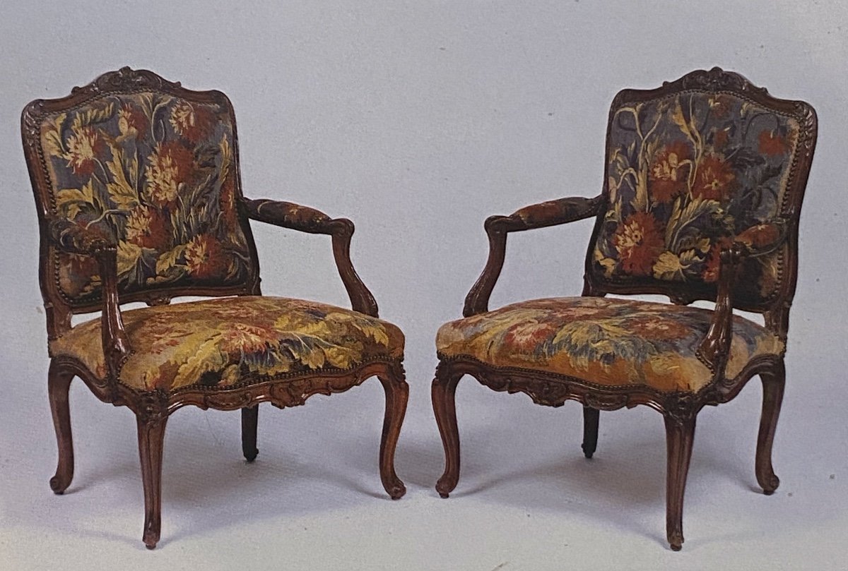 Paire De Fauteuils  époque  Louis XV   Estampillés  De  Cresson   Garnis   Tapisserie  Aubusson