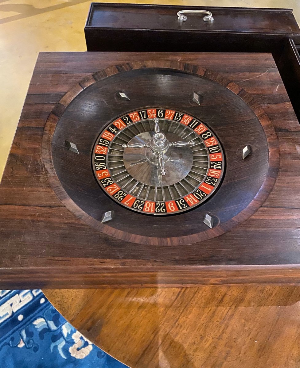 Table à Jeux XIX  éme en Palissandre  Avec  Echecs,backgammon ,dames, Tapis De Roulettes Carte-photo-3