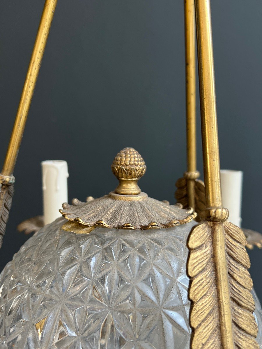 Lustre Montgolfière De Style Empire En Bronze Et Cristal à Décors De Flêches Et Cols De Cygnes.-photo-2