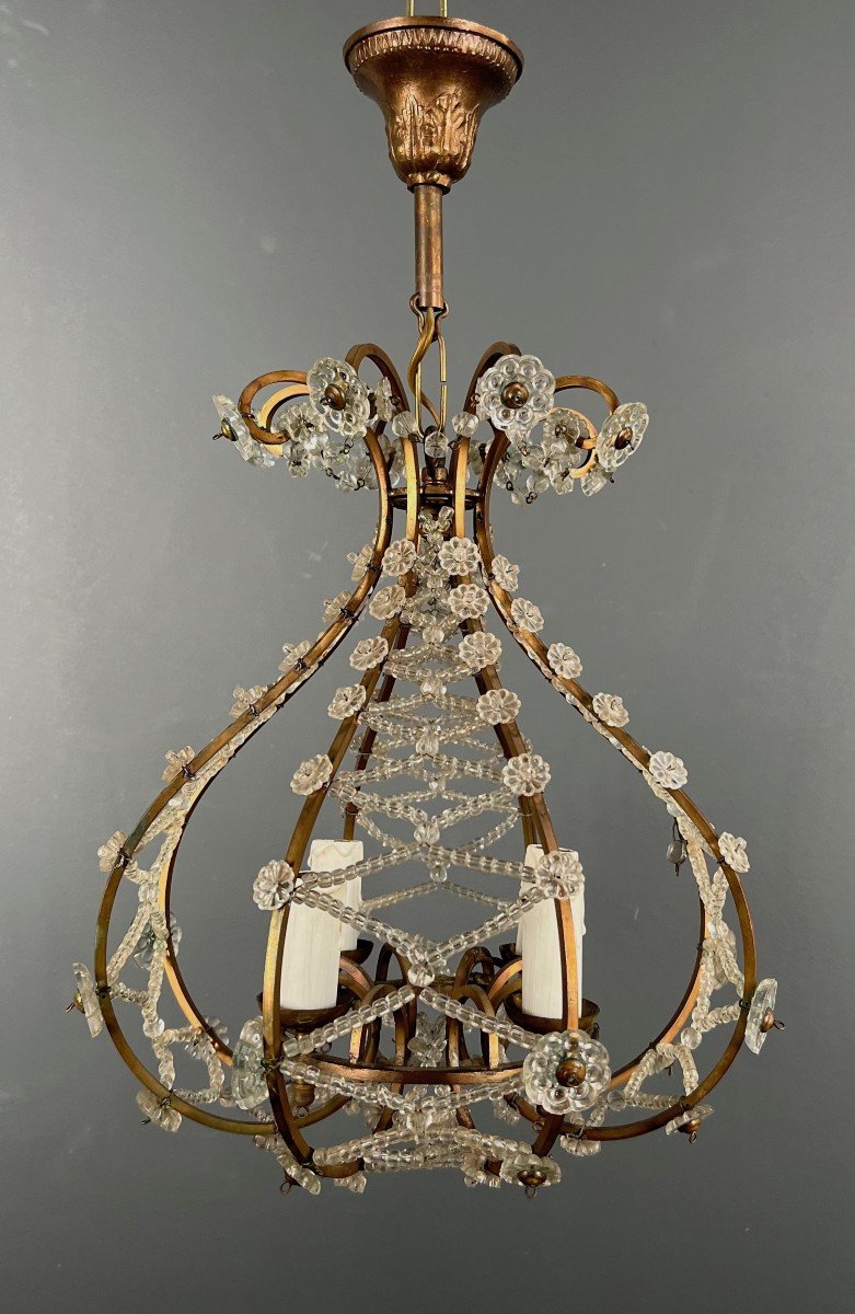 Small Brass Chandelier With Crystal Garlands. French Work In The Style Of Maison Baguès-photo-3