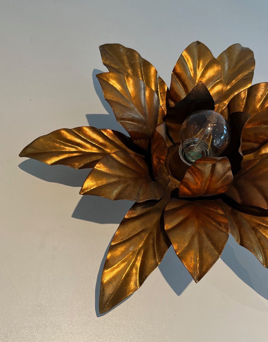 Gilt Metal Flower Wall Lights. French Work In The Style Of Maison Jansen. Circa 1940-photo-3