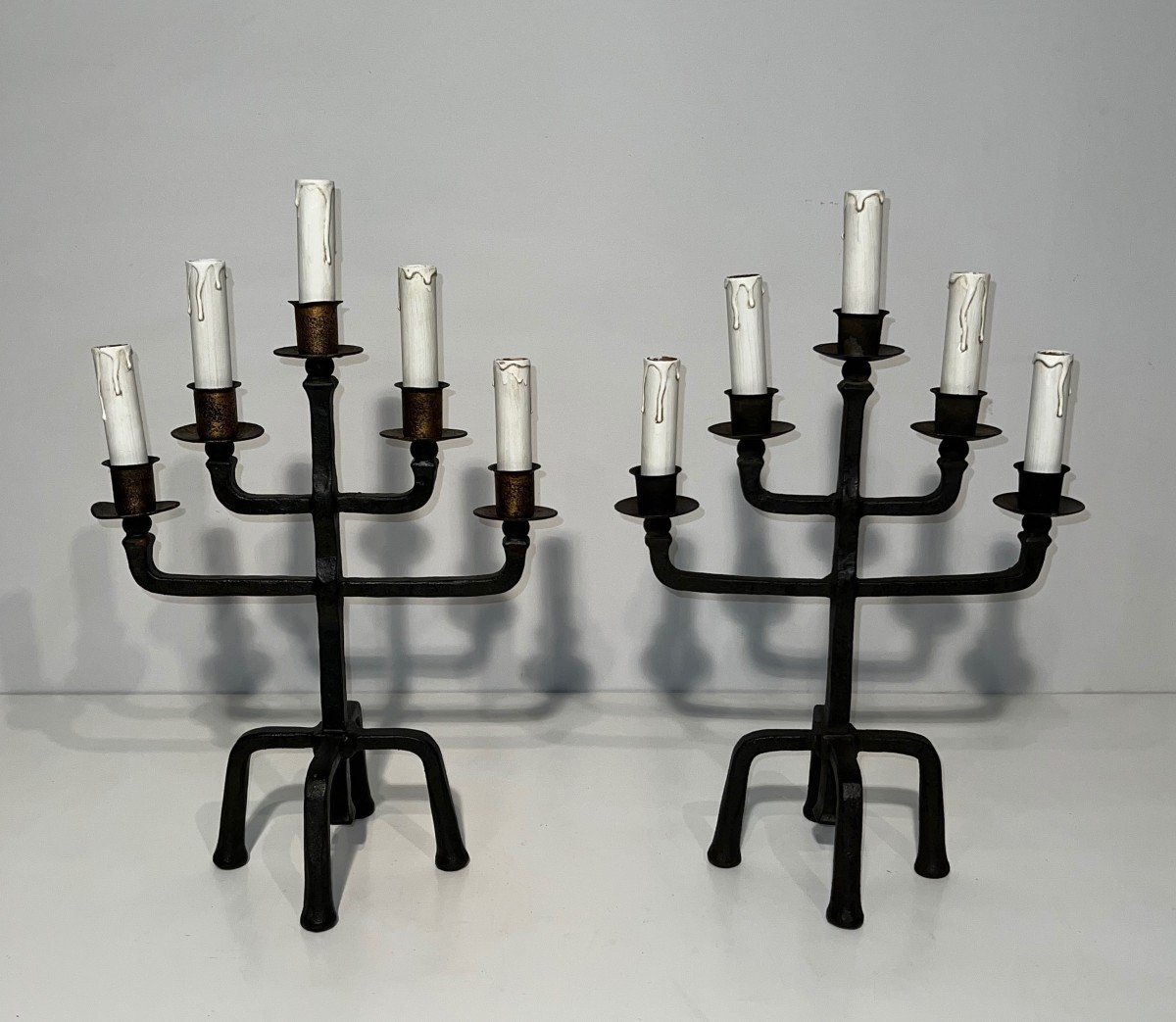 Pair Of 5 Arms Patinated And Gilt Wrought Iron Candelabras. French Work. Circa 1940-photo-2