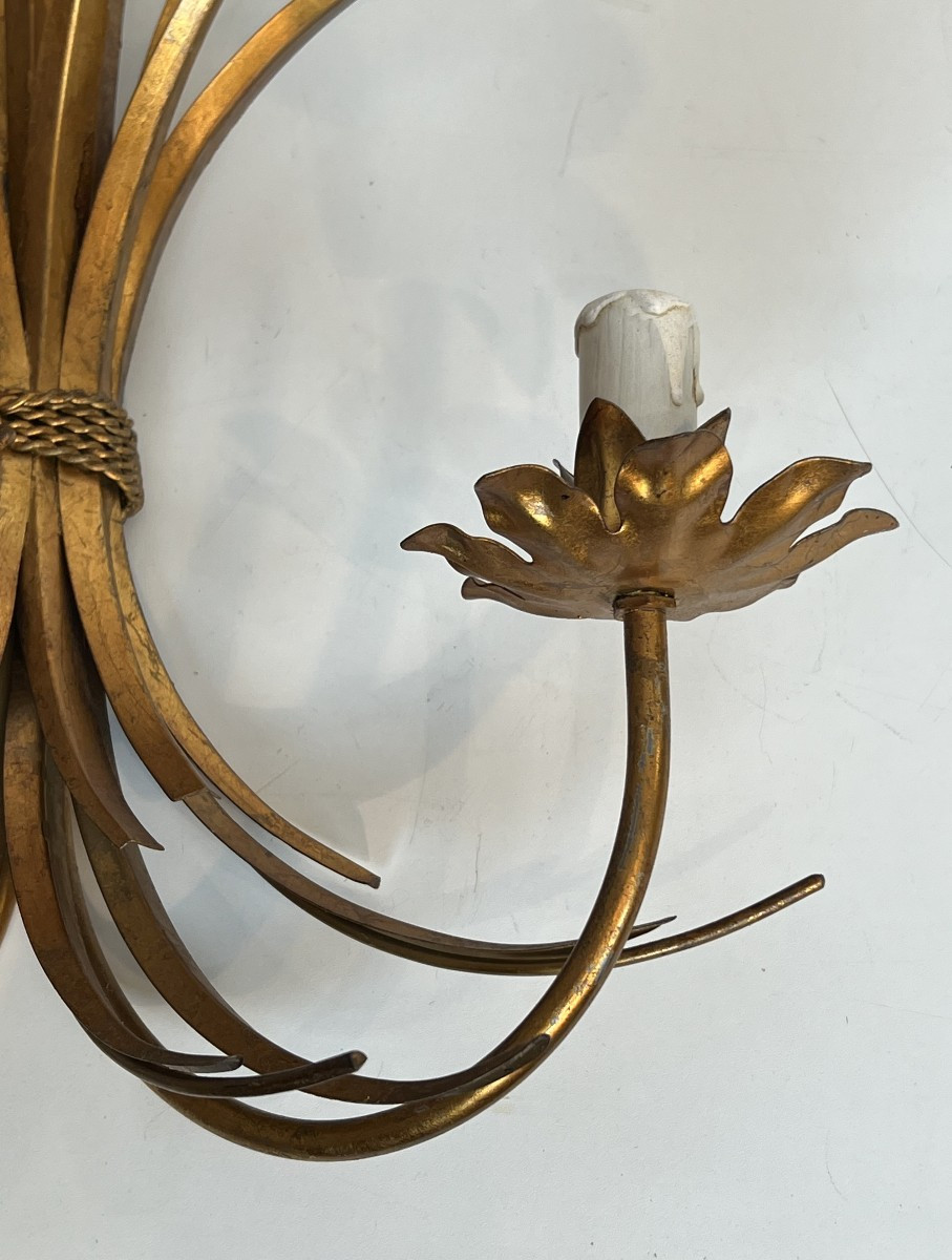 Coco Channel Large Pair Of Gilt Metal Ears Of Wheat Wall Sconces. French. Circa 1970-photo-7