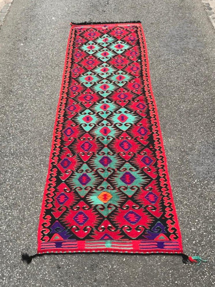 Kilim Barak Gallery- Anatolia. Circa 1970. 340 X 90 Cm