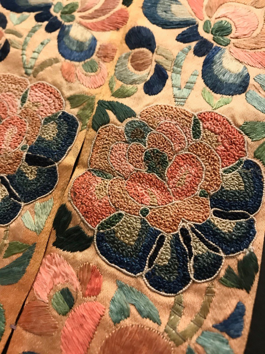 Japanese Kimono Collar. Silk On Silk Embroidery. 19th Century-photo-2