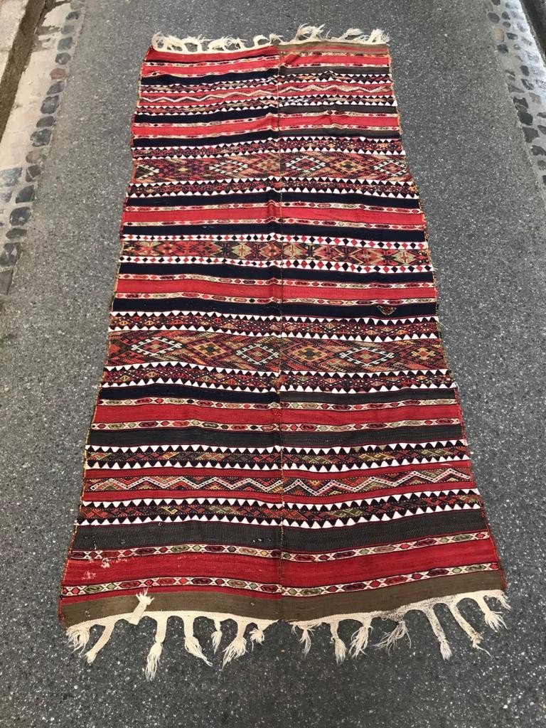 Kilim Malatya - Anatolia. Circa 1850/1870. 355 X 160 Cm