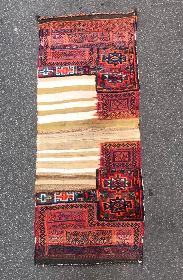 Kilim Bathiyari - Persia. Circa 1900. 215 X 83 Cm