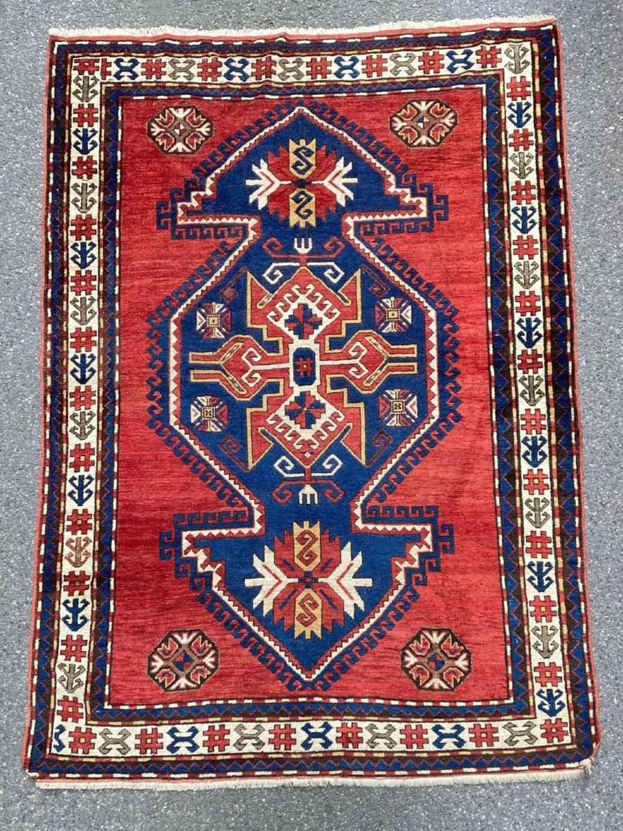 Tapis Caucase. Kazakh. Circa 1900. 245 X 170 Cm