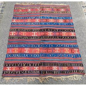 Kilim Verneh / Caucase. Circa 1880. 235 X 183 Cm