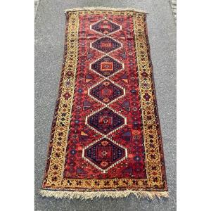 Tapis Kurde. Gaziantep - Anatolie. Circa 1900 - 1920. 320 X 145 Cm