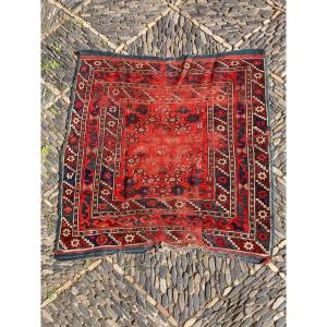 Tapis Antique, Circa 1850. Caucase. 110 X 100 Cm