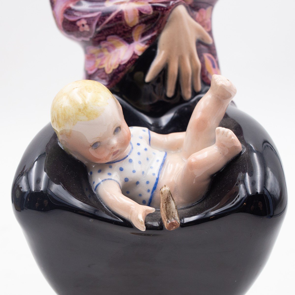 Helen Konig Scavini, Lenci Ceramics, "maternity," 1933-photo-2