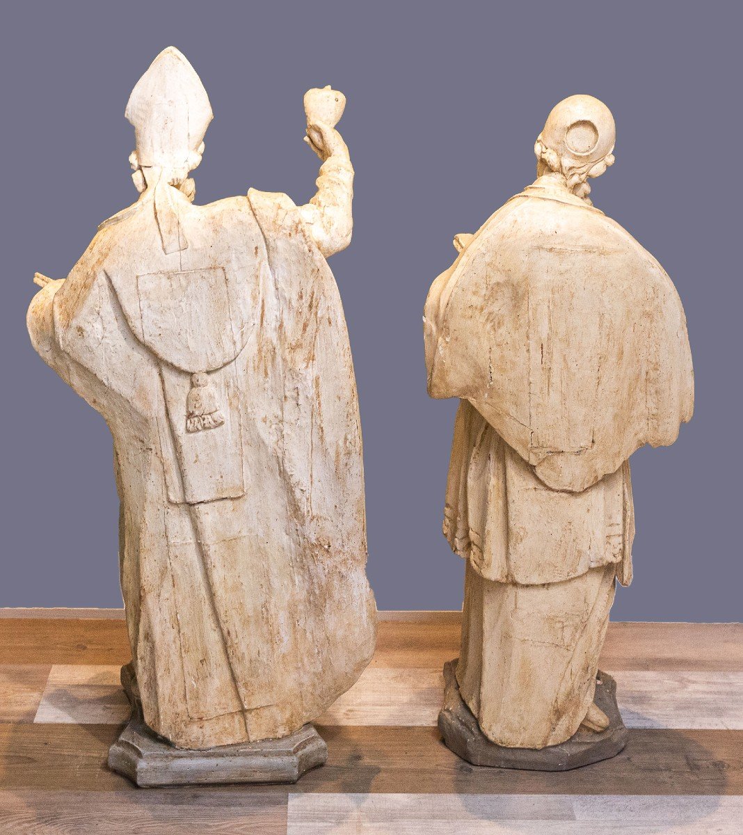 Pair Of Large Wooden Sculptures, “st. Honoratus” And “st. Louis,” 17th Century Era-photo-4