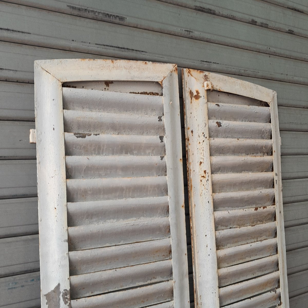 Rare - Haussmannian Shutters With 2 Zinc Leaves-photo-2