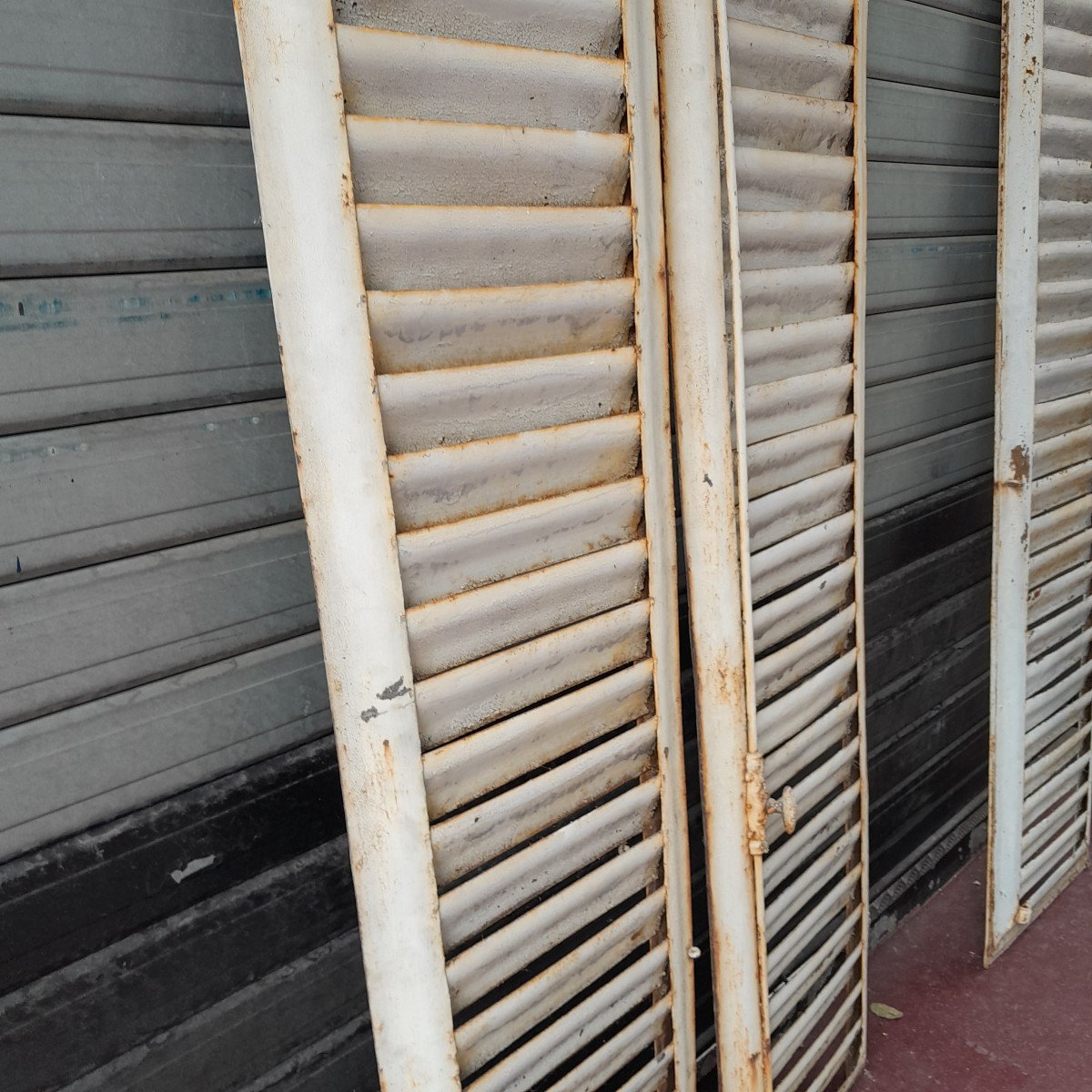 Rare - Haussmannian Shutters With 2 Zinc Leaves-photo-5