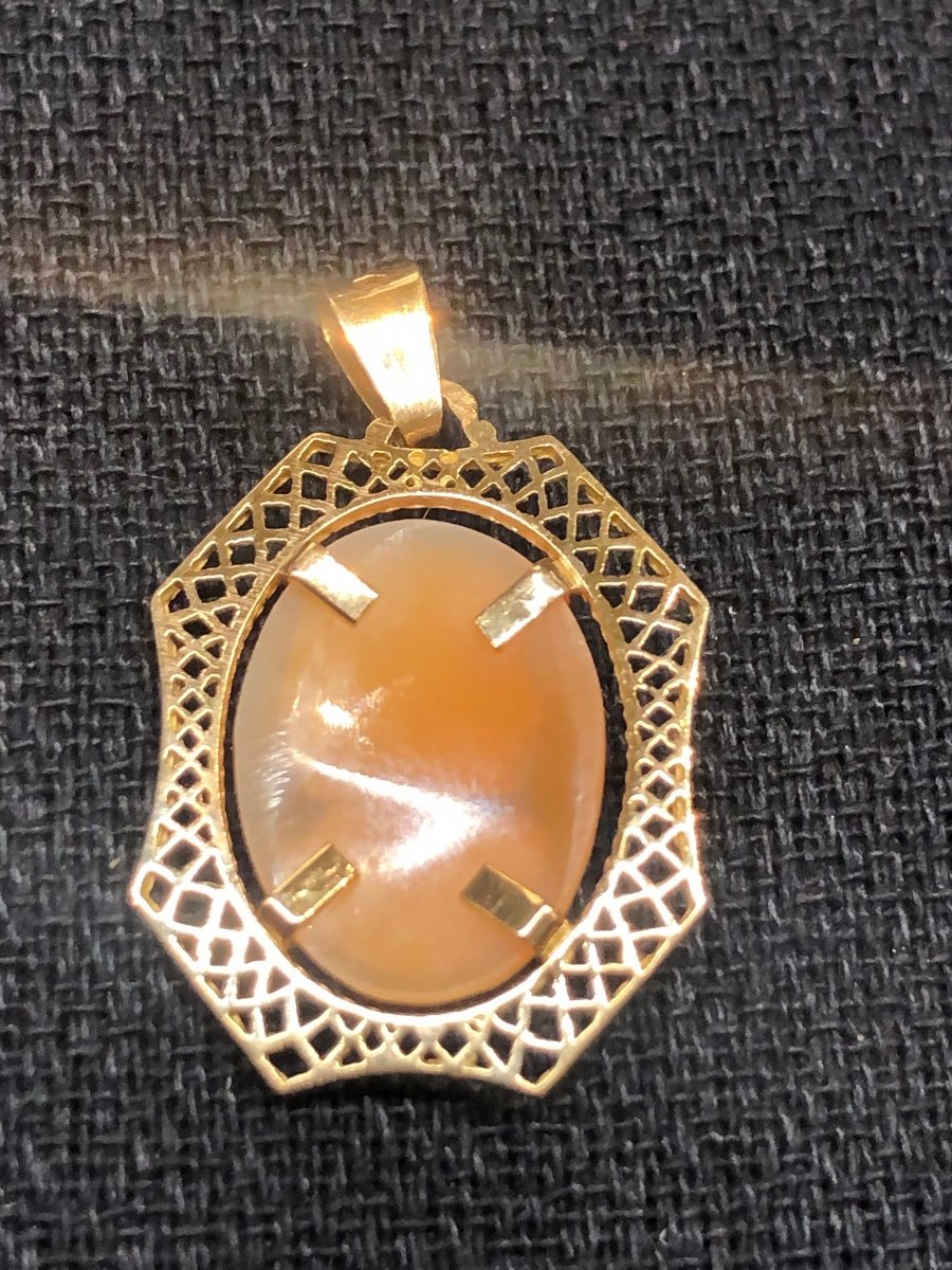 Cameo Pendant-photo-2