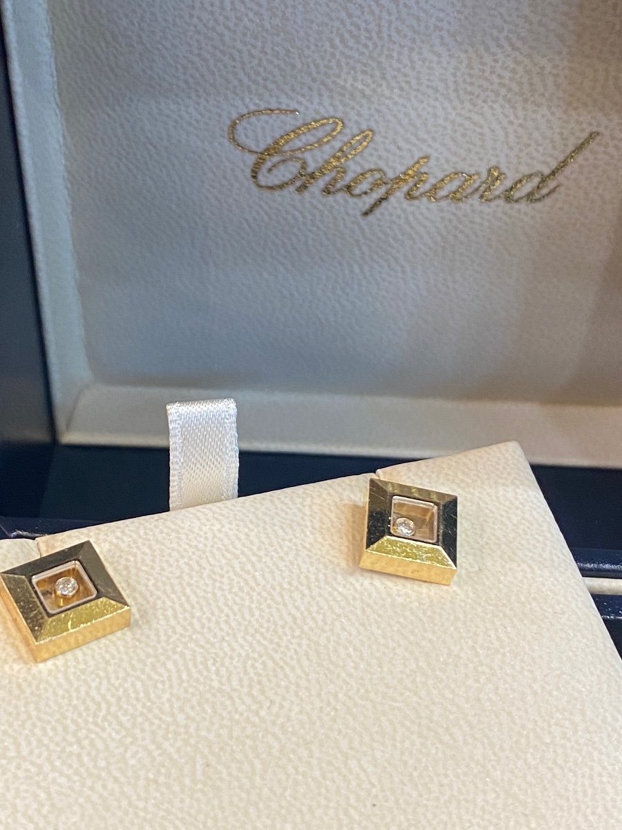 A Pair Of Chopard Earring-photo-4