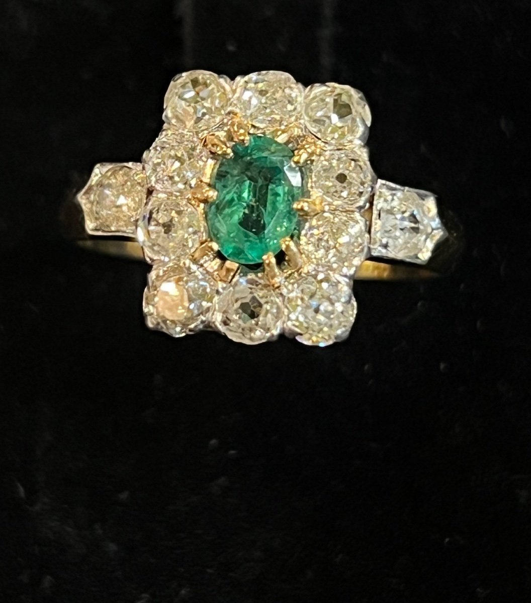 Pavé Emerald And Diamond Ring 