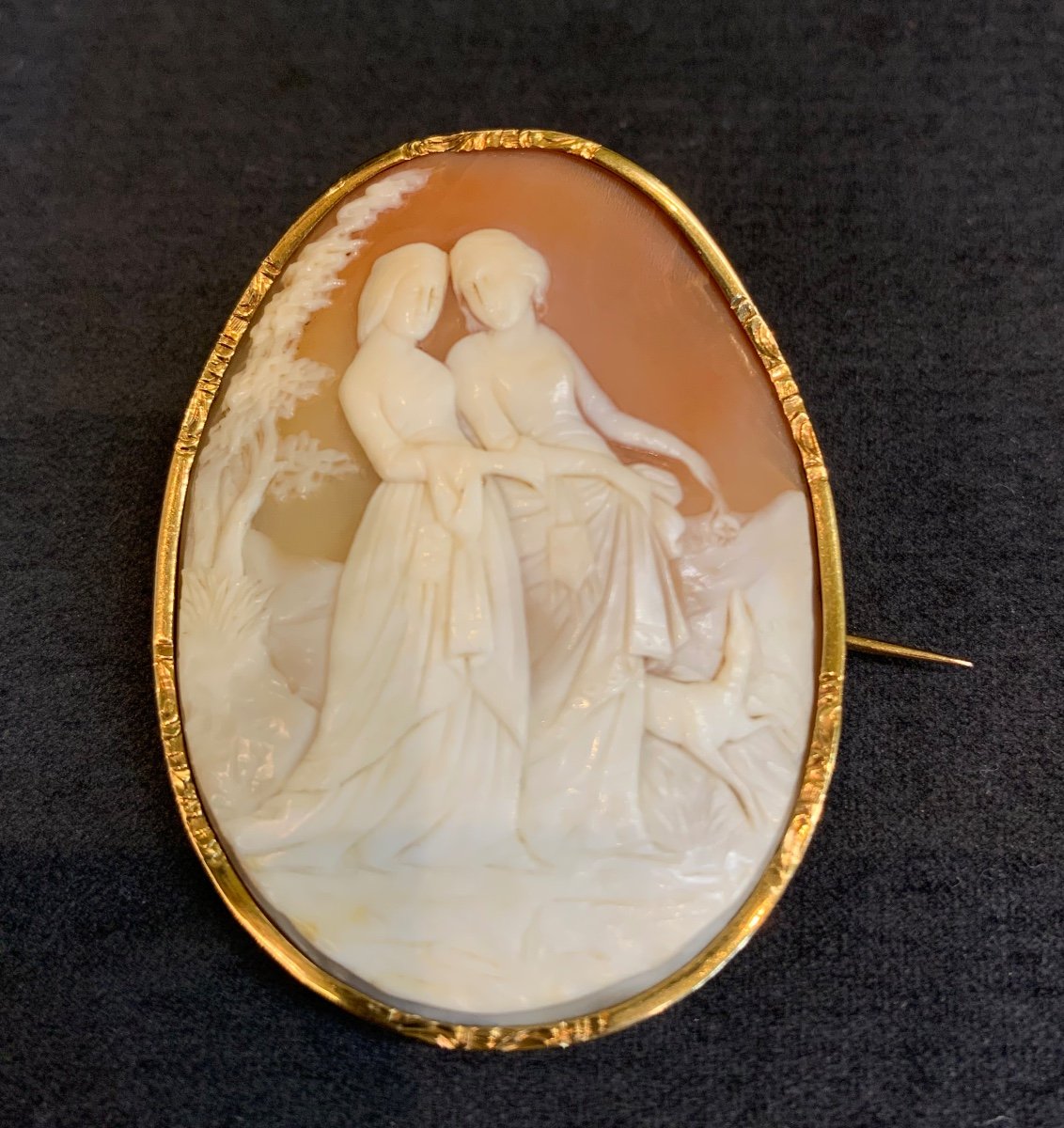 Important Cameo Brooch