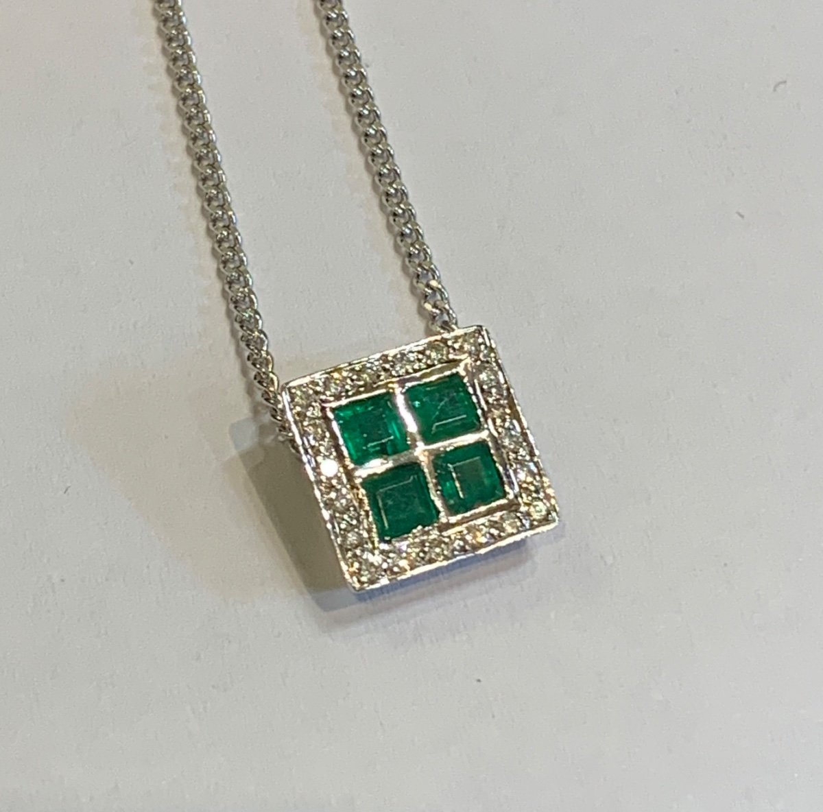 Emerald And Diamond Necklace